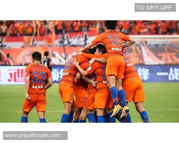 鲁能新星崛起引关注 足球天才鲁展现无可比拟的技术与潜力 鲁能新星崛起引关注 足球天才鲁展现无可比拟的技术与潜力