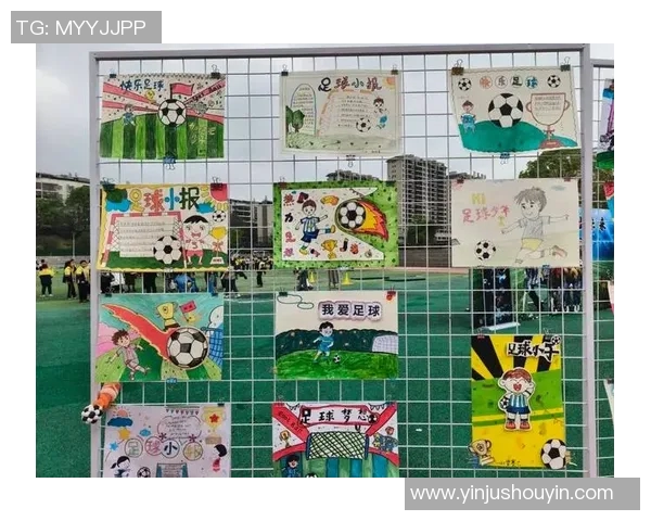 以足球巨星为灵感打造充满激情与梦想的青春卧室海报主题 以足球巨星为灵感打造充满激情与梦想的青春卧室海报主题