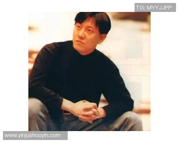 韩磊:从足球场到音乐舞台的跨界奇才,探索他的多重才华与人生轨迹 韩磊:从足球场到音乐舞台的跨界奇才,探索他的多重才华与人生轨迹